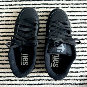 Men’s Etnies Kingpin Skater Shoe